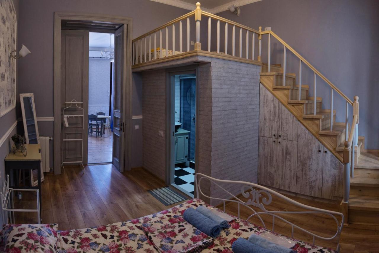 טביליסי Apartament On Aghmashenebeli 26 מראה חיצוני תמונה